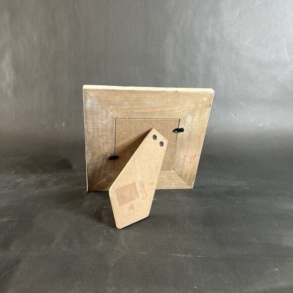 Vintage 3D Tin Flower Picture Frame Yellow 3x3 Photo Opening 6x6 Inch Wall Decor - Picture 4 of 11